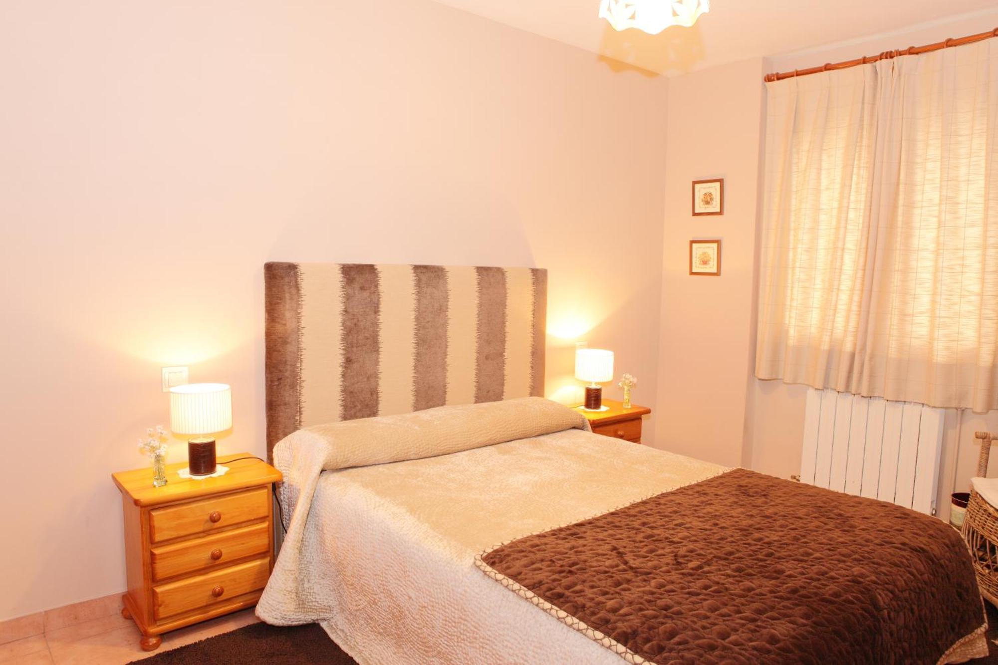 Apartamentos Alba Casa Alquesera Sahun Exteriör bild